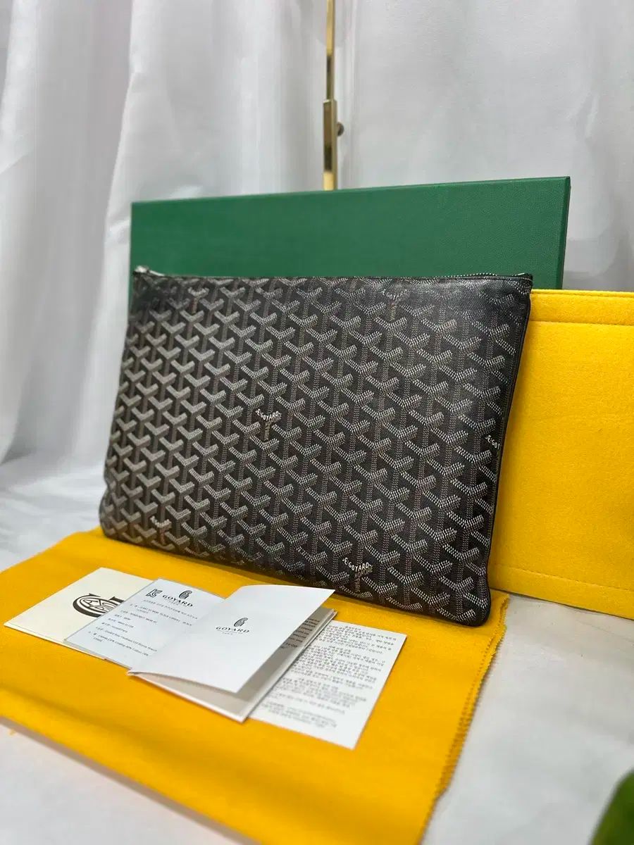 ポーチ クラッチバッグ