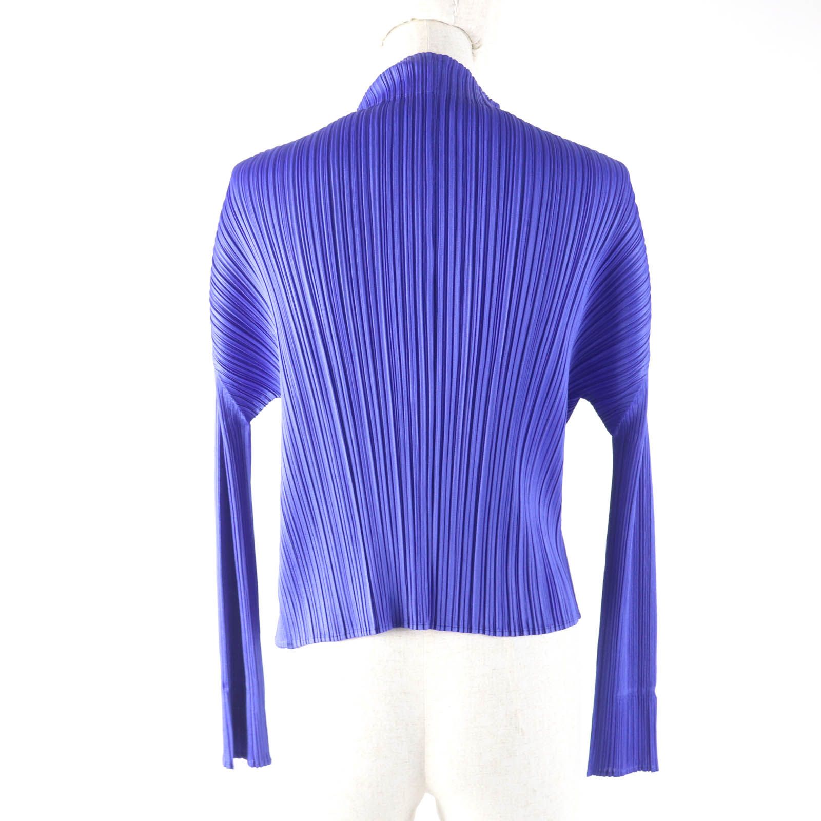 PLEATS