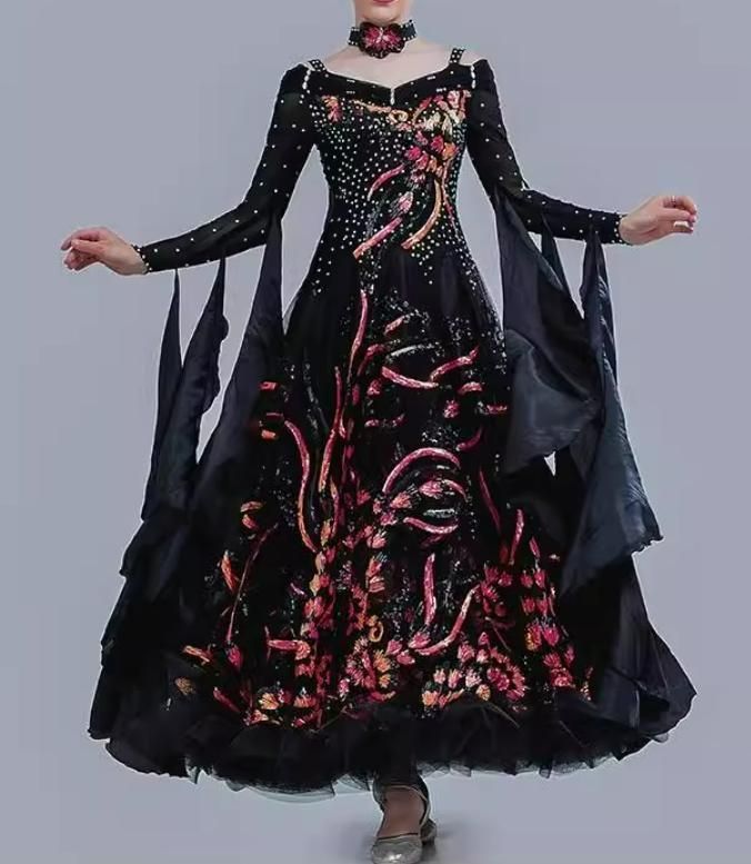 社交ダンスドレス ラテンドレス ラメ モダンダンス オーダーメイド 新品未使用社交ダンスドレス モダンダンス キラキラ オーダー