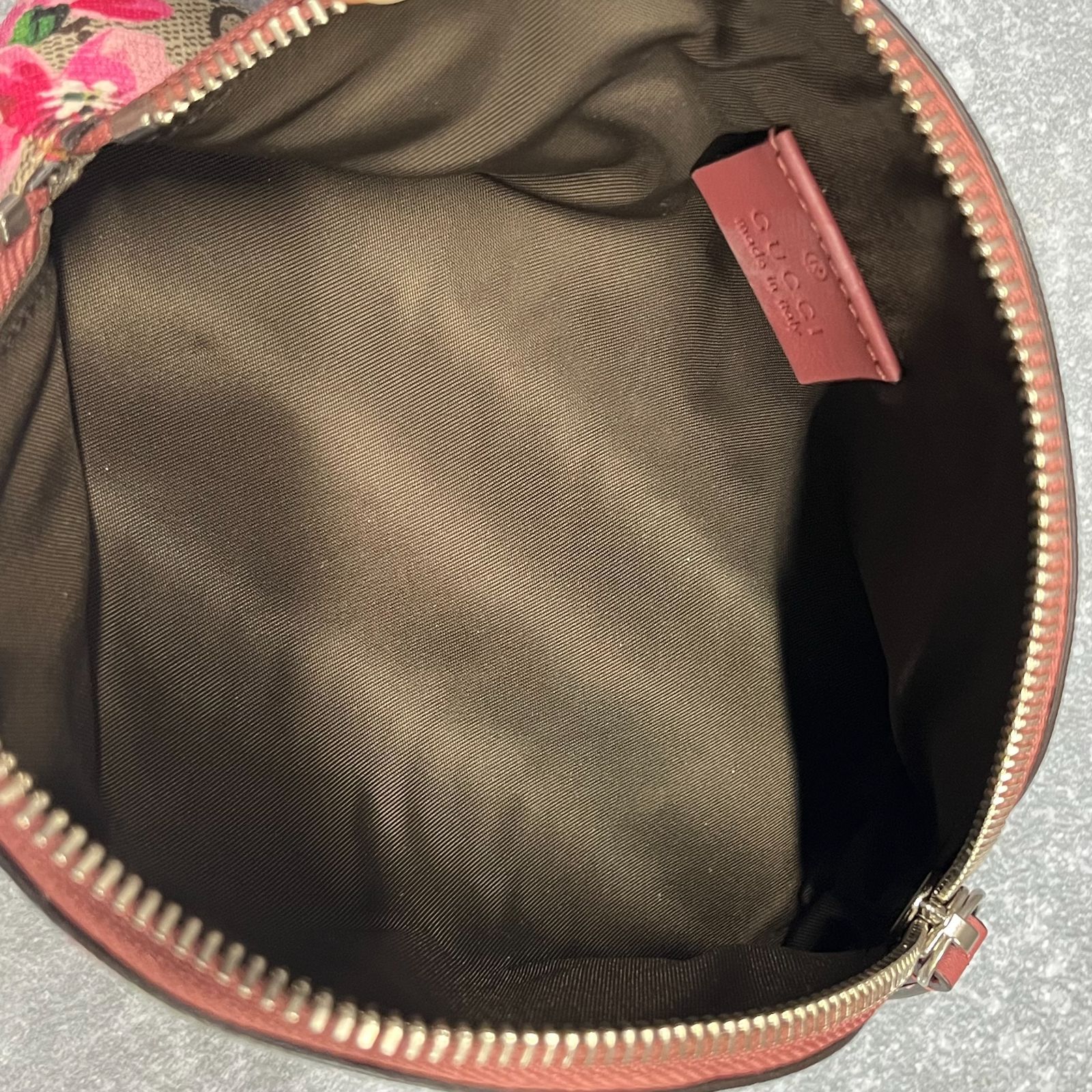 ◎J139 GUCCI グッチ GGブルームス 花柄 コスメティックポーチ 化粧 