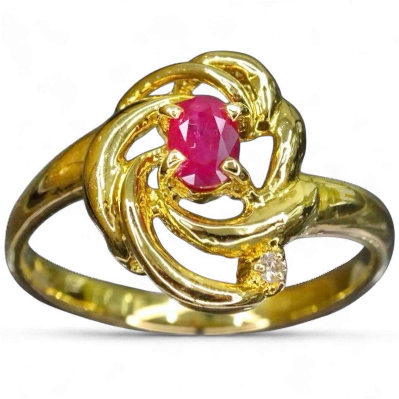 K18　天然ルビーリング　サイズ11号　18金　ダイヤモンド　7月誕生石 K18 天然ルビーリング サイズ11号 18金 ダイヤモンド 7月誕生石