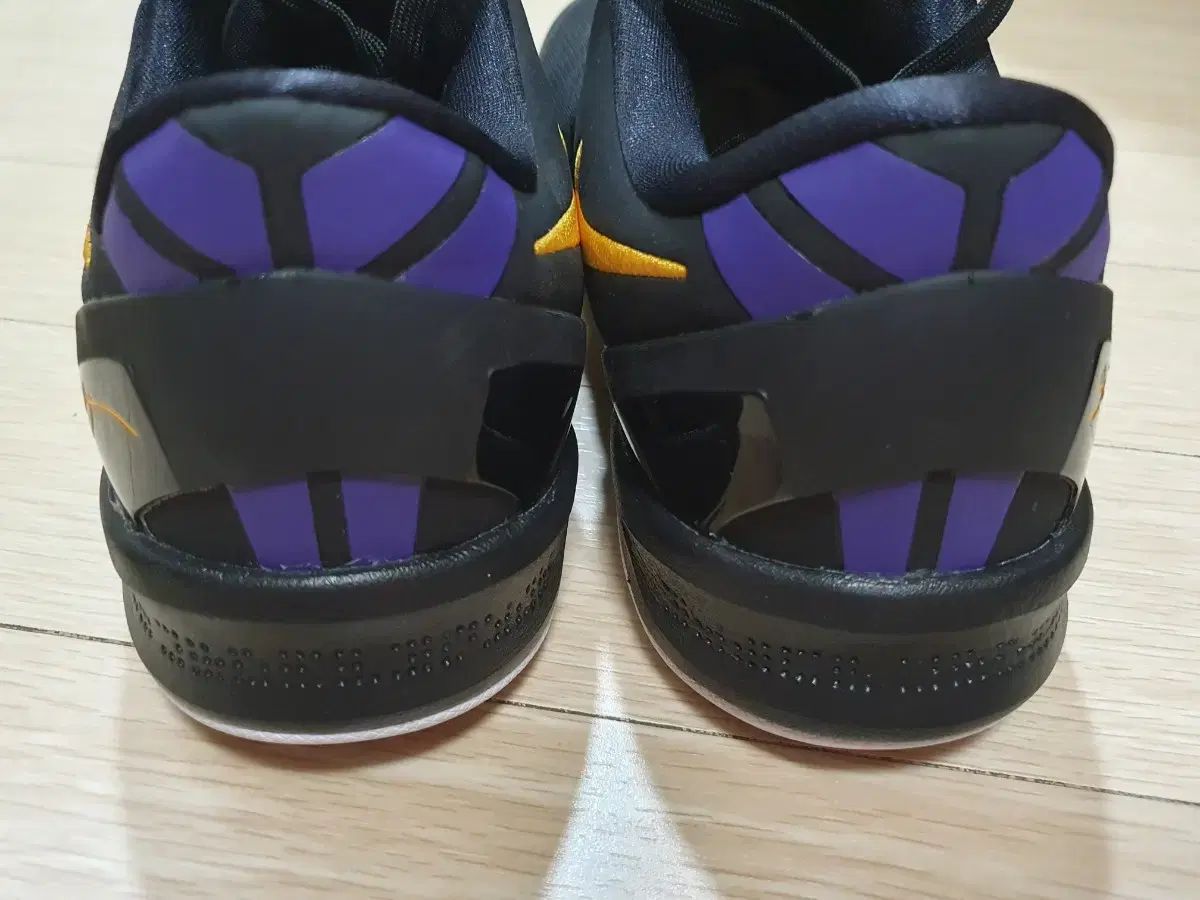 シャドーハウス エミリコ 缶バッジ 15個セット マルイ ポップアップ