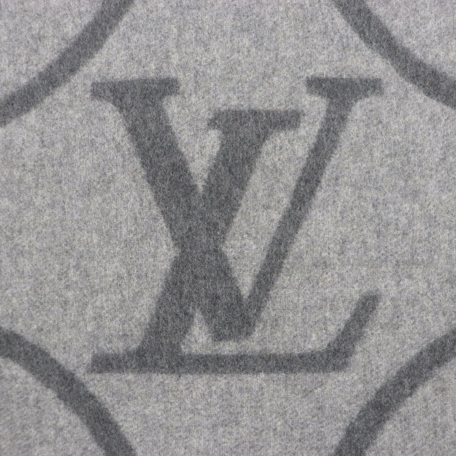 VUITTON