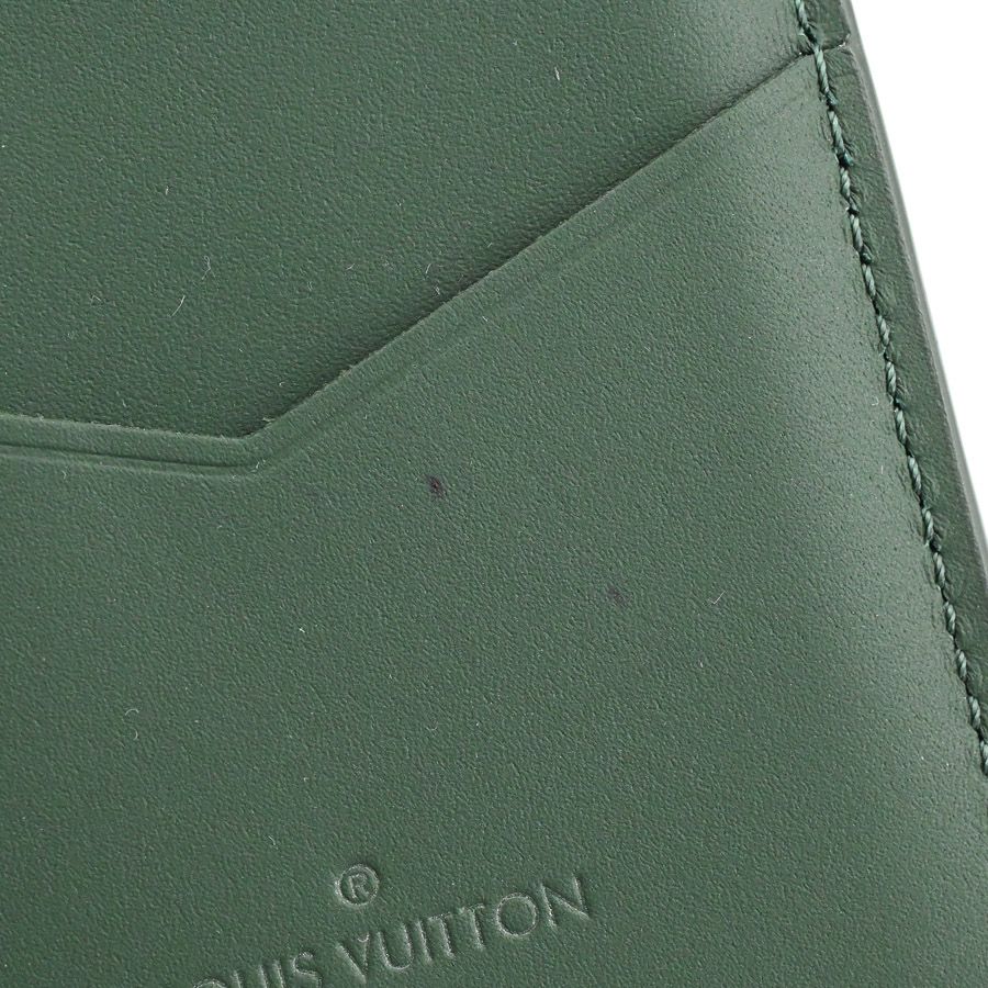 VUITTON