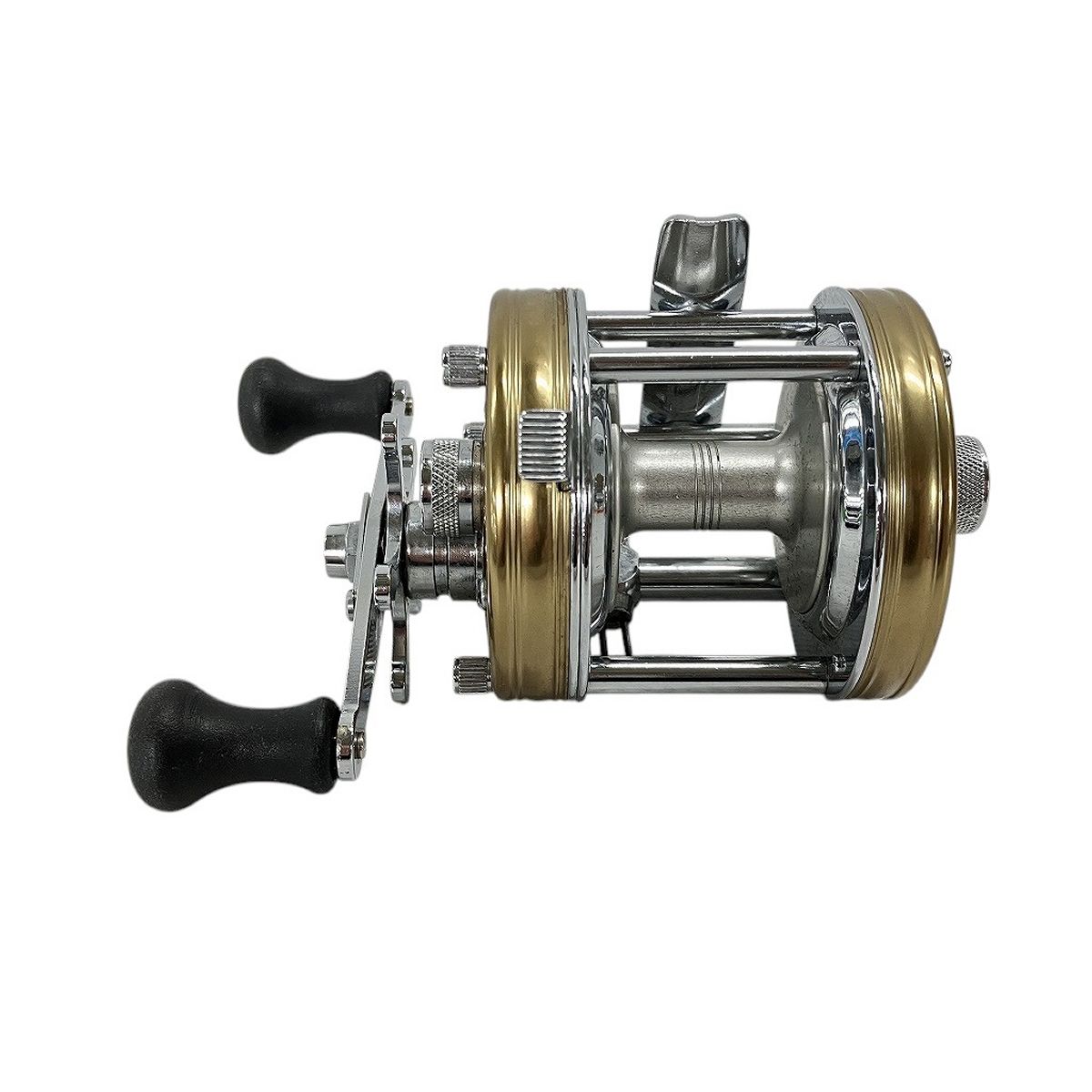 Abu Garcia（アブガルシア） 左ハンドルABU アンバサダー 4601C