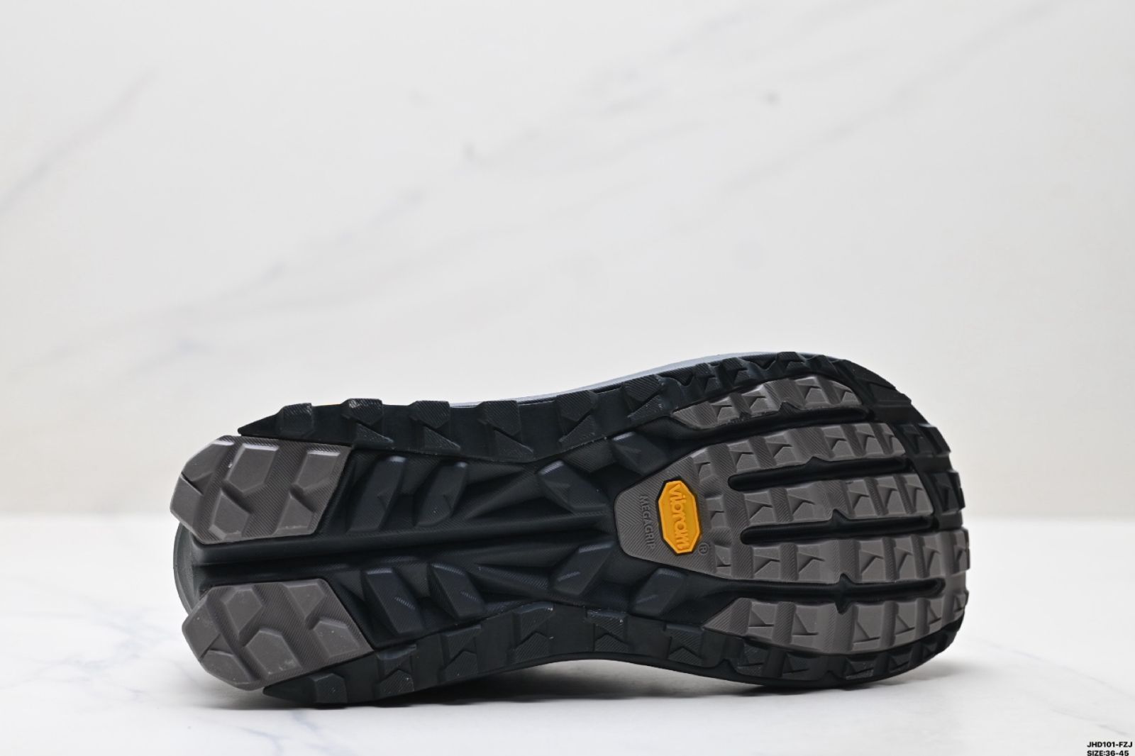 ALTRA オリンパス6 トレイルランニングシューズ クッション性抜群 滑り止め 耐久性 オールテレイン対応 メンズ レディース