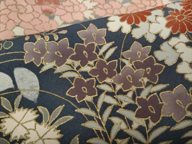 訪問着 身丈160cm 裄丈65.5cm M 袷 建物 草花 金糸 刺繍 サーモンピンク