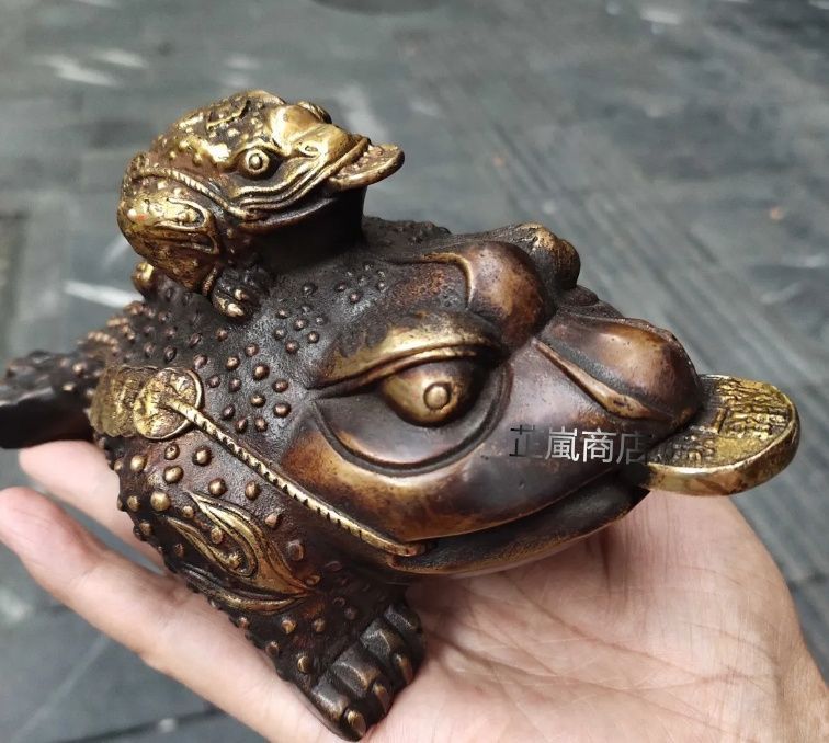 純銅母子金蟾の置物 装飾品 現代工芸品 美術品 置物 - メルカリ