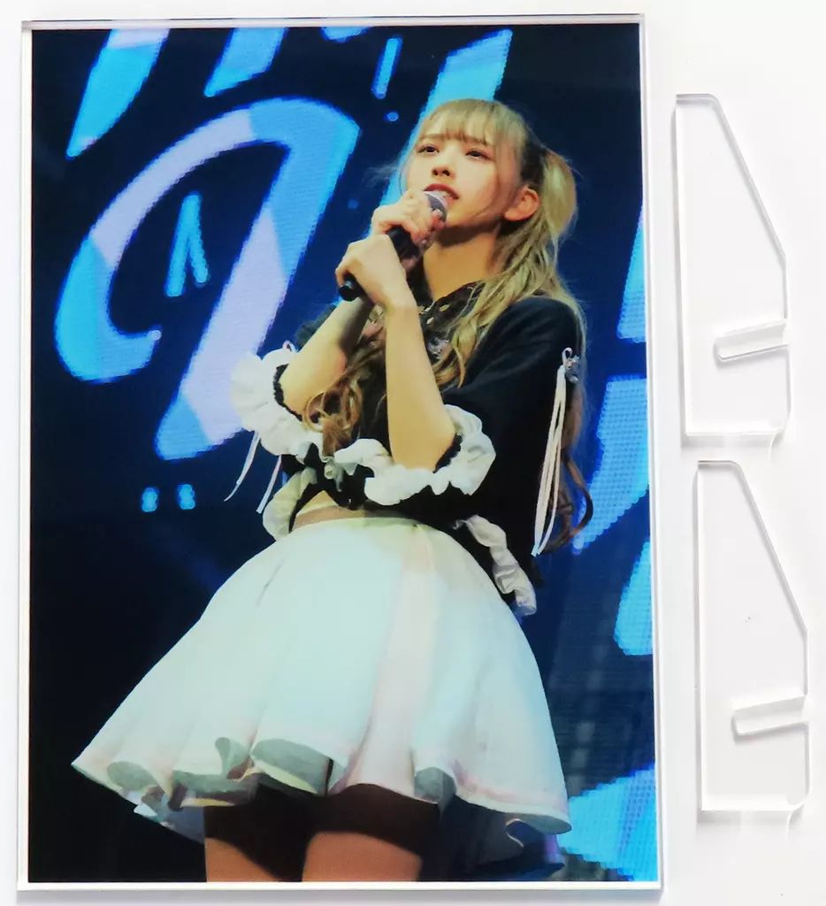 中古】アクリルスタンド・アクリルパネル 三品瑠香 アクリル