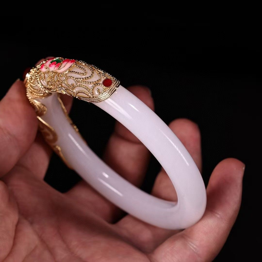 中国古美術.白玉腕輪.宝石を嵌める.木箱付.昔の貴婦人アクセサリー