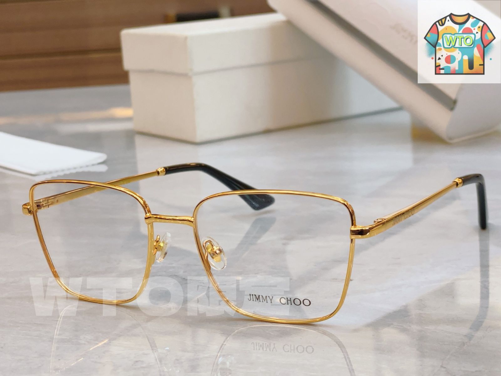 ⭐︎新品未使用⭐︎JIMMY CHOO サングラス　チェーン付き 360401250_1.jpg