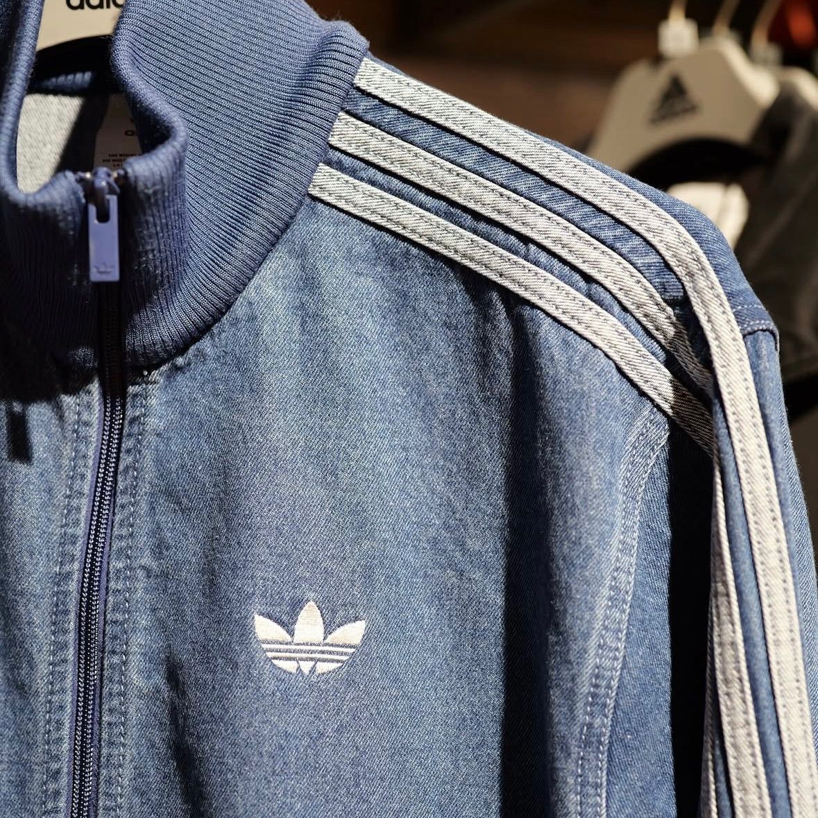 新品2XL⭐️adidas アディカラー デニム ファイヤーバード