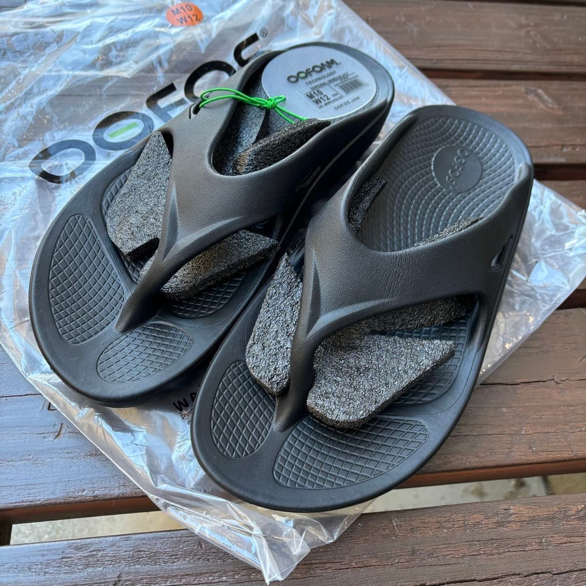 OOFOS Ooriginal OOFOS Ooriginal 黒 27 リカバリーサンダル27cm