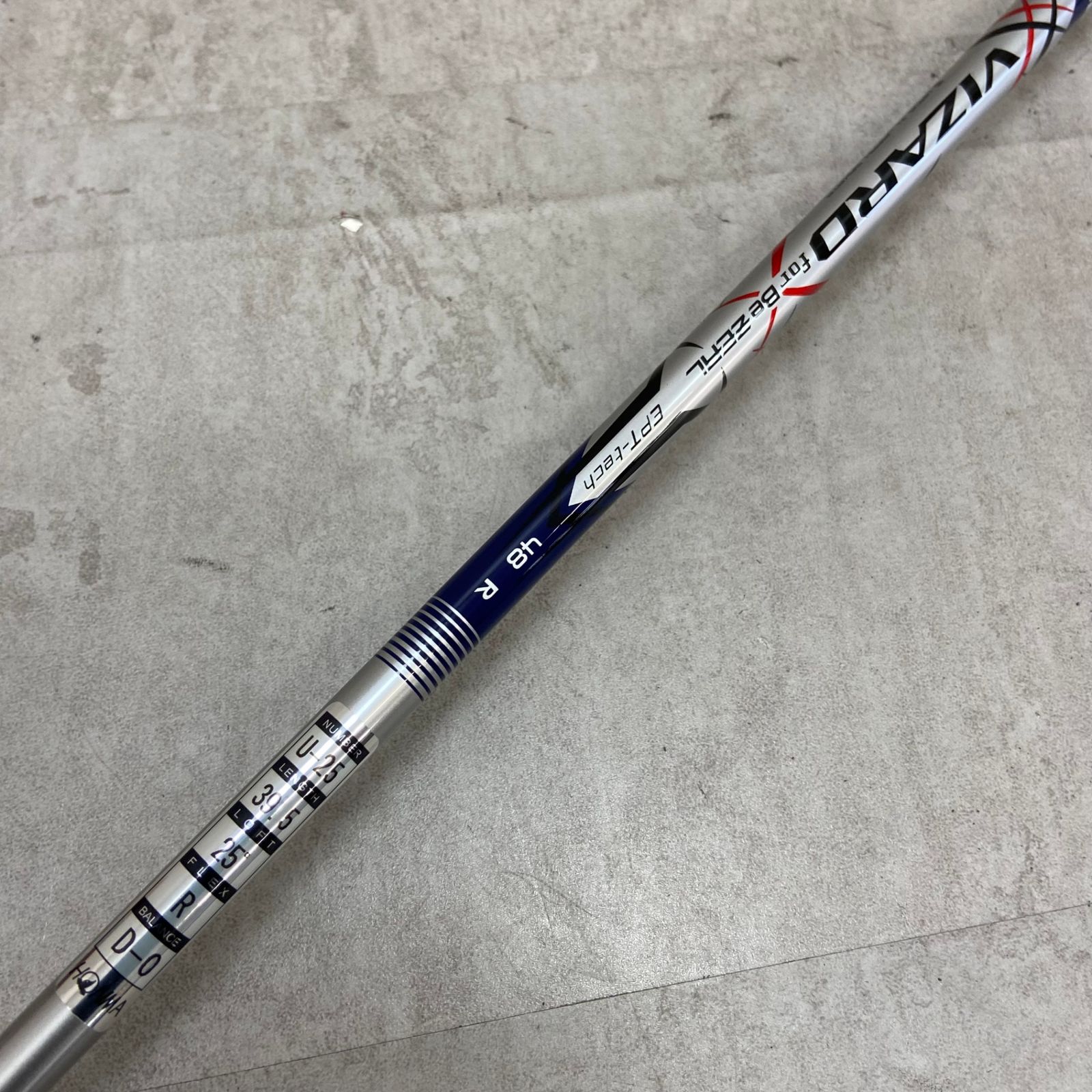 本間ゴルフ - ホンマ　　ビジール　535　メンズゴルフユーティリティー　カーボン　R　25°　右利き用　ヘッドカバー　39.5インチ　HONMA　BEZEAL ホンマ ビジール 535 メンズゴルフユーティリティー カーボン R