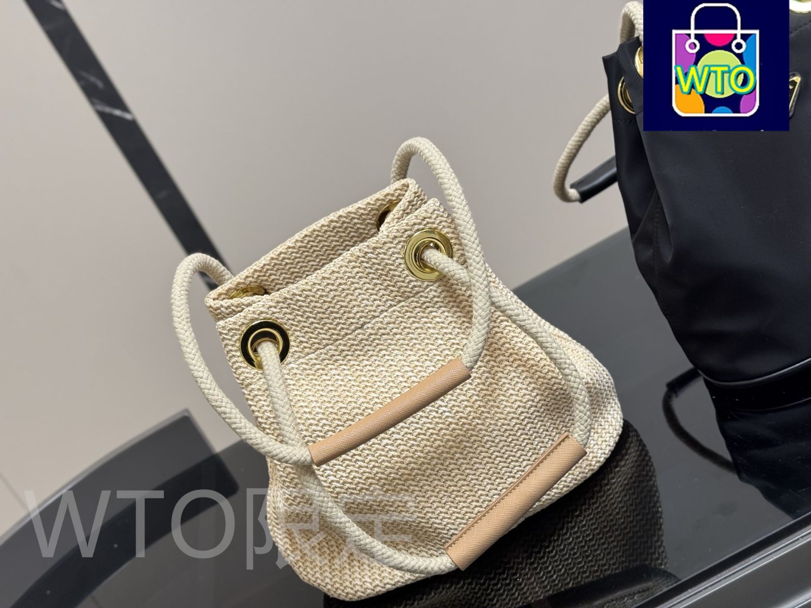 2025年春夏新作★PRADA★リナイロン スモール バケットバッグ ☆PRADA☆マリーナ Re-Nylon スモール バケット バッグ (PRADA