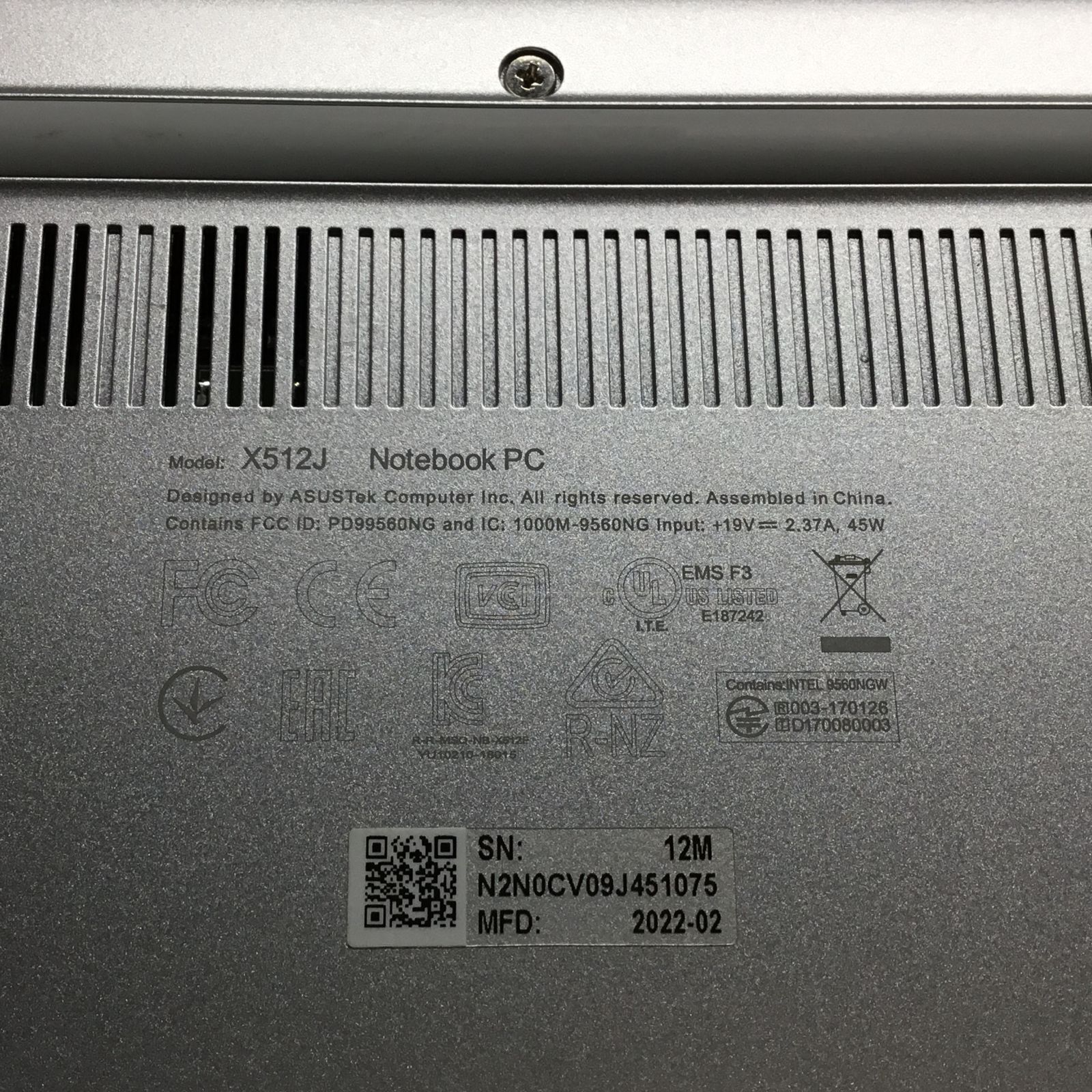 ノートパソコン