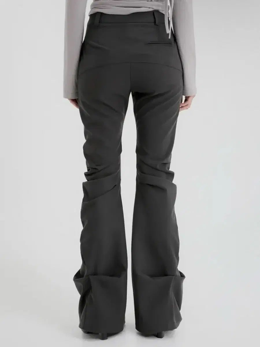 FLAREUP フ アップ ドレープ パンツ 黒 DECORATOM_COM_BR