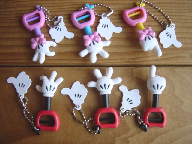♯Fxa15EZミッキー&ミニーTOON TOWNファニーハンド全6種 - メルカリ