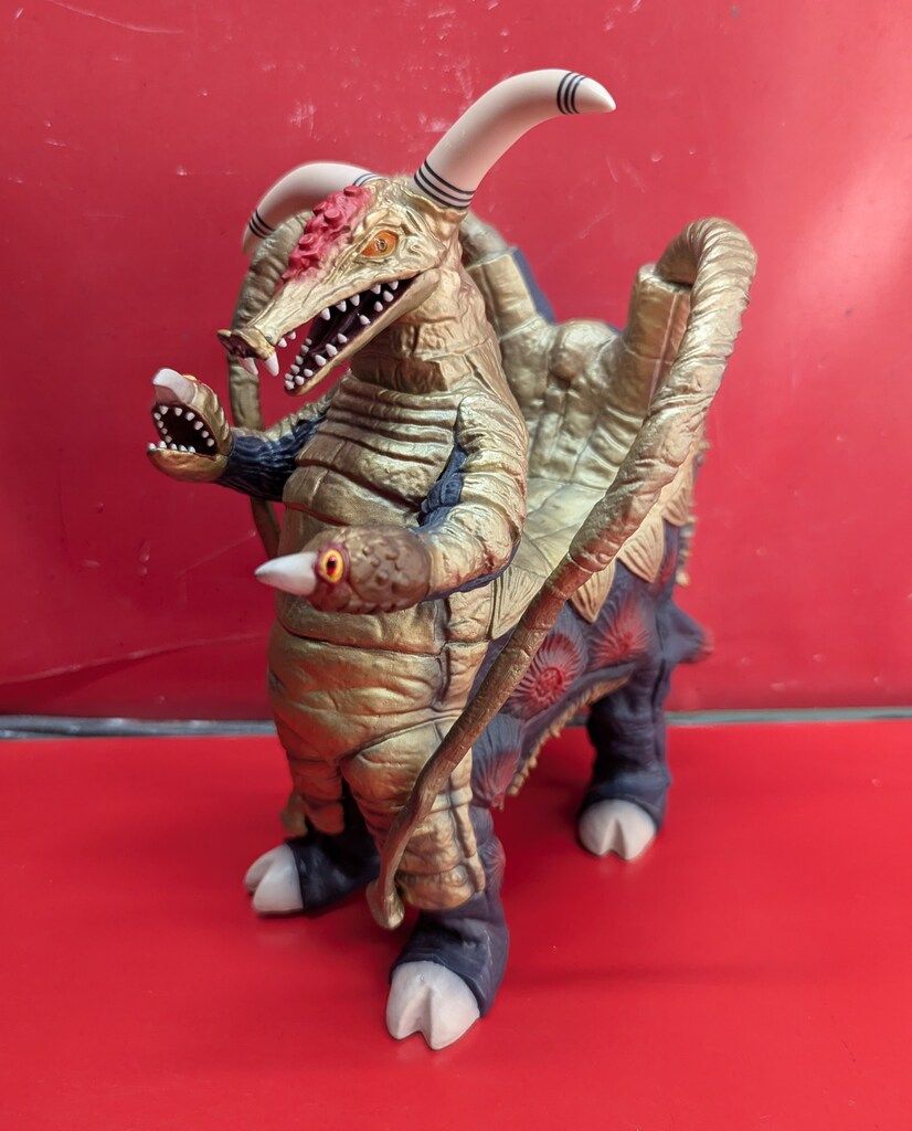 〈新品未開封〉エクスプラス ウルトラ大怪獣シリーズ5000EX 超獣ブロッケン 61Z4oJ8BGpS._AC_SY200_QL15_.jpg