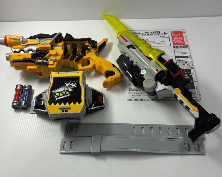 BANDAI - 獣電戦隊キョウリュウジャー　戦隊おもちゃまとめ売り（バラ売り、価格相談可） BANDAI - 獣電戦隊キョウリュウジャー 戦隊おもちゃまとめ売り