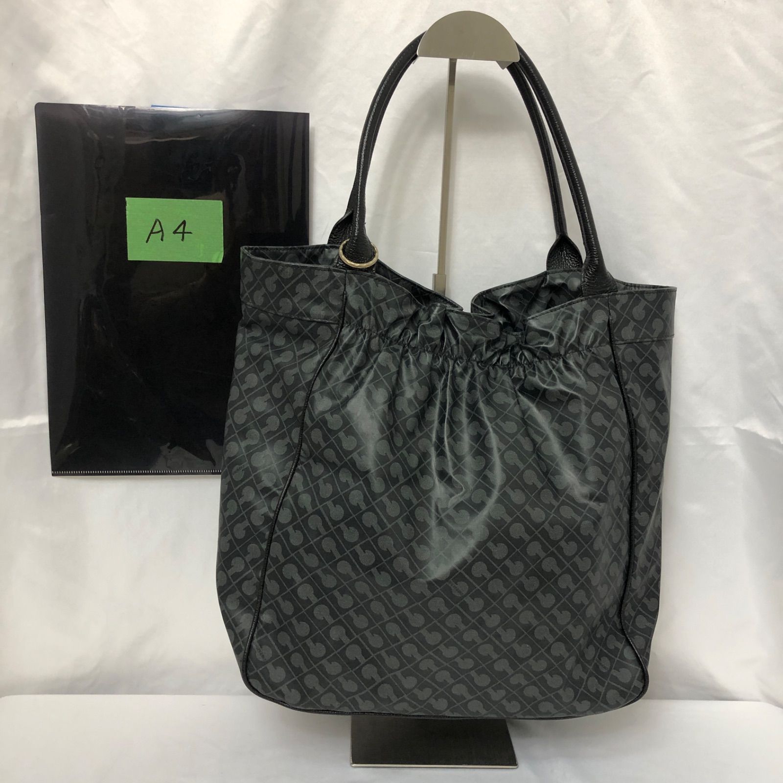 モモ ❣️GHERARDINI＊ゲラルディーニ＊トートバッグ＊黒✨ GHERARDINI ゲラルディーニ ハンドバッグ トートバッグ