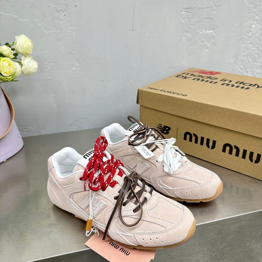 ミュウミュウ月末限定！New Balance x Miu Miu 530SL レザー スニーカーピンク - メルカリ