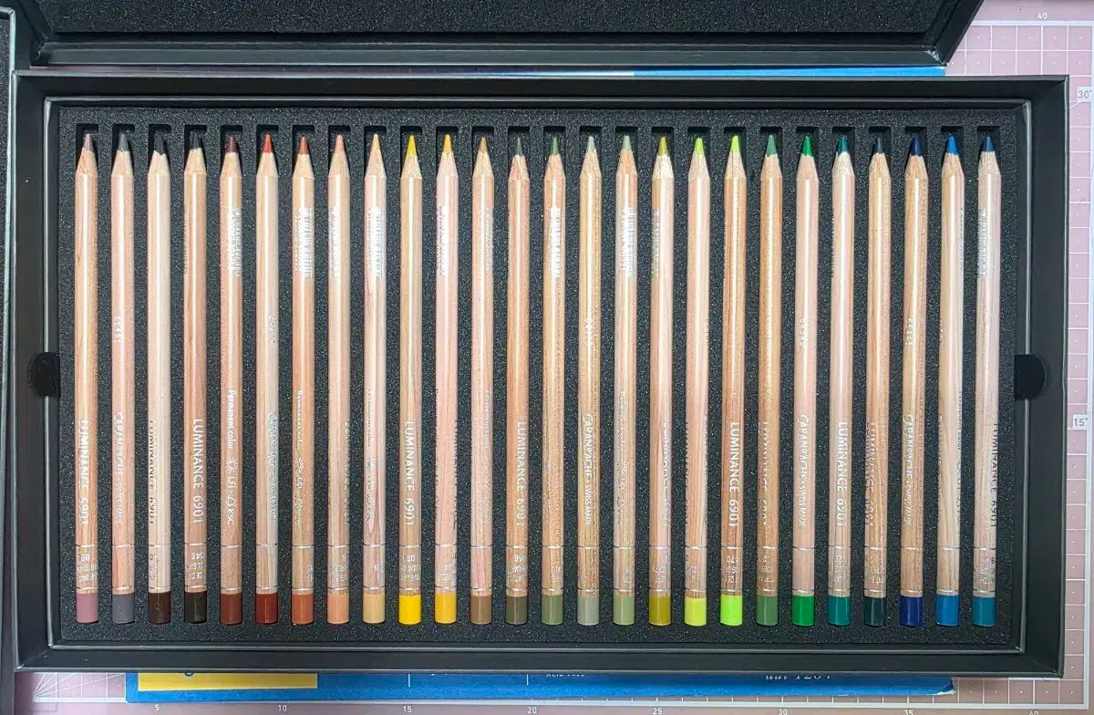 カレンダッシュ 輝度 76 カラー 色鉛筆 IMPECCABLEHEALTHCARESERVICES_COM