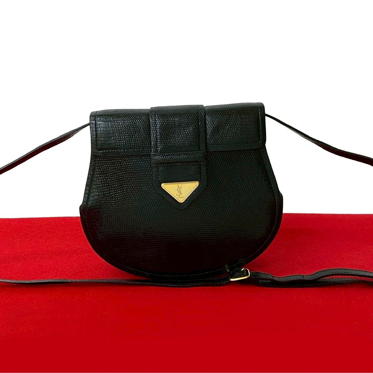 ショルダーバッグ・ポシェット Yves Saint Laurent 極 美品 YVES SAINT LAURENT イヴ サンローラン YSL ロゴ 金具