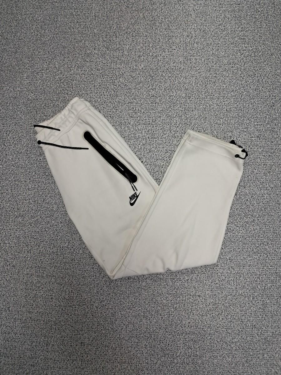 【雷市場（ポンジャン）商品韓国直送】Nike(ナイキ） テックフィット トレーニングパンツ