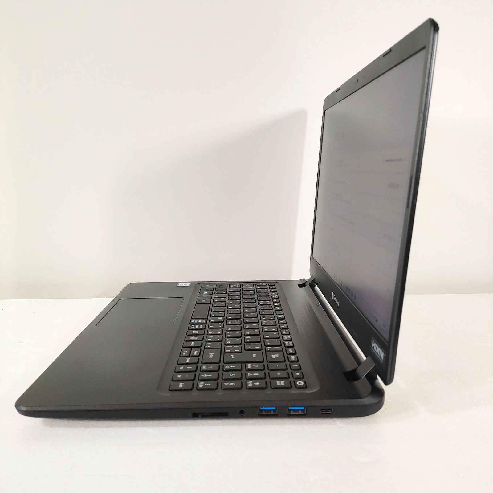 Win11搭載 Gateway 第5世代i3 メモリ8GB 新品SSD256GB Win11搭載 Gateway 第5世代i3 メモリ8GB 新品SSD256GB - メルカリ