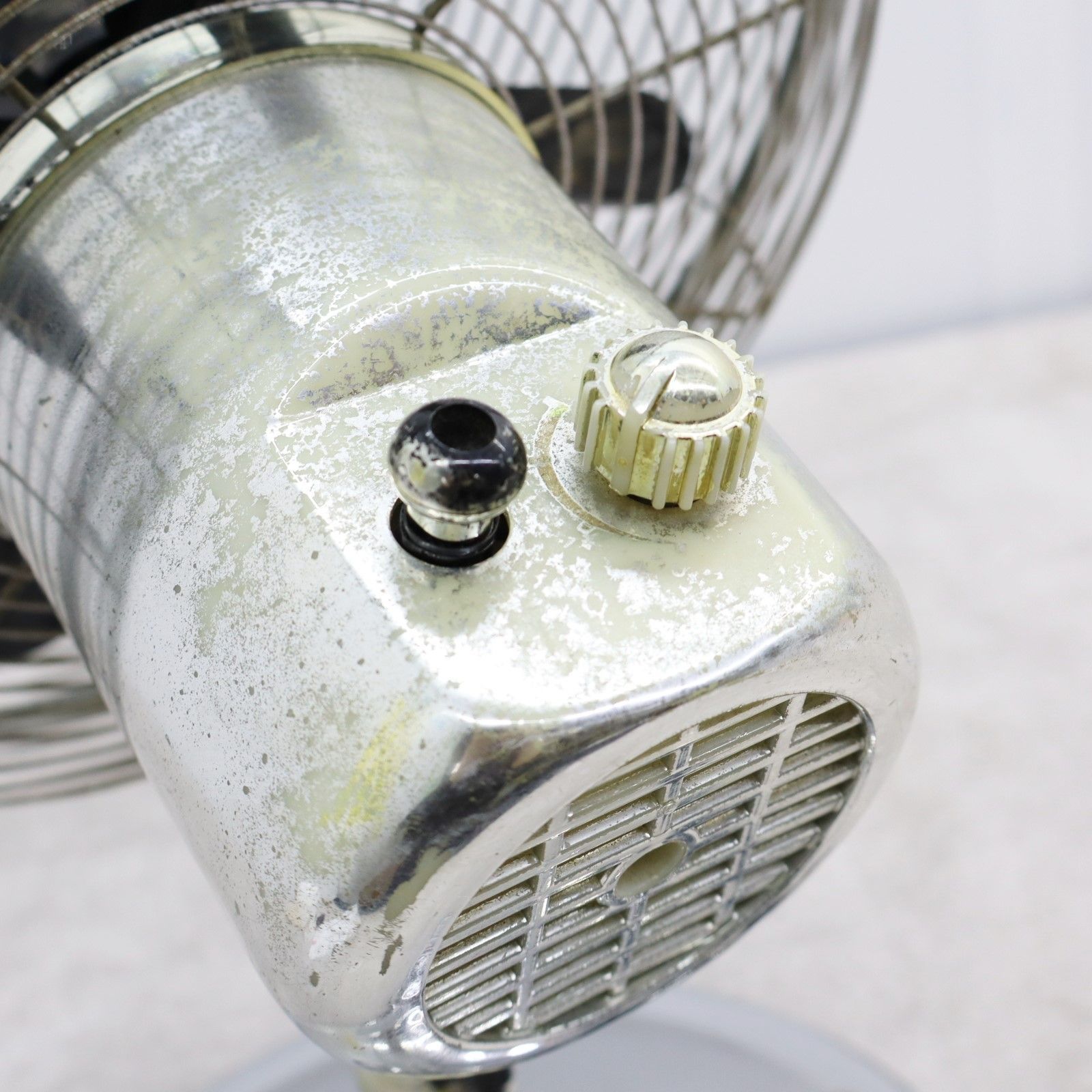 ▽中古 ｜卓上 メタル扇風機｜ドウシシャ FIM-353 コンパクト