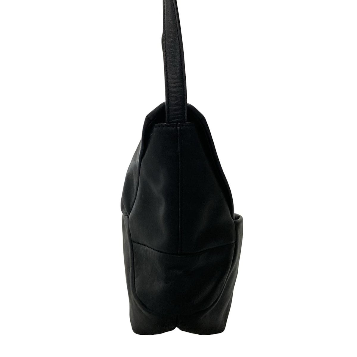 MARC BY MARCJACOBS ブラックレザー ハンドバッグ Marc Jacobs レザーハンドバッグ | ブラック | FARFETCH JP