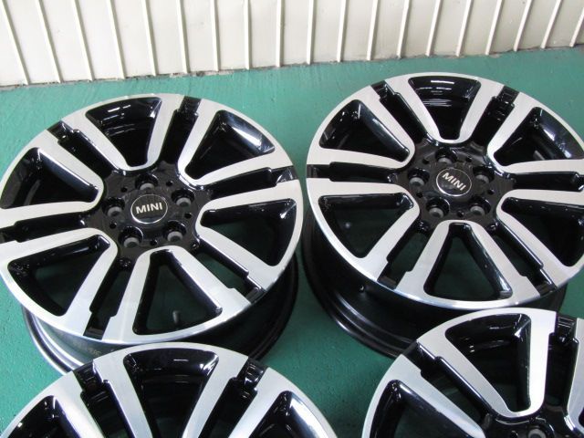 【発送限定品】MINI　F55　MINIクーパーS純正　レールスポーク497 正規品】MINI F55 ミニクーパーS 純正 17in 7J+54 PCD112 2021年製