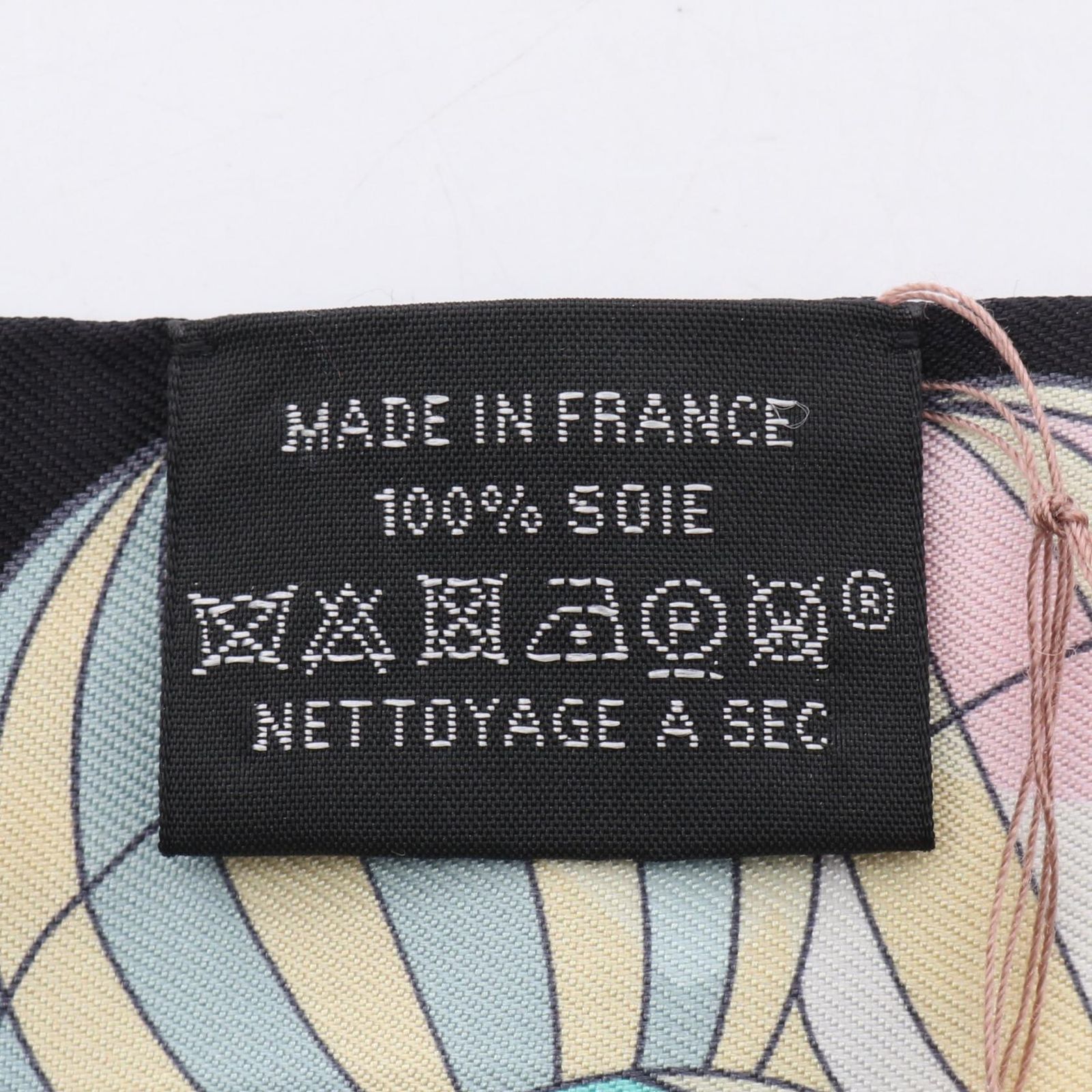 HERMES ツイリーLes Folies Du Ciel Hermes Silk 90 Les Folies du Ciel Double Face Scarf Bleu