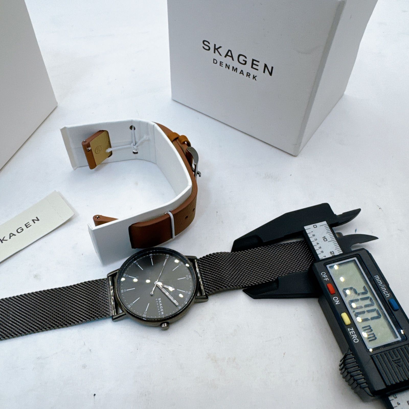 美品 SKAGEN スカーゲン 腕時計 SIGNATUR クオーツ 40mm ブラック 