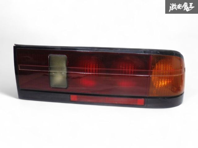 MAZDA RX7 FC3S後期型テールランプ 左右セット(1991年式当時物) マツダ MAZDA RX7 FC3S後期型テールランプ 左右セット(1991年式当時物