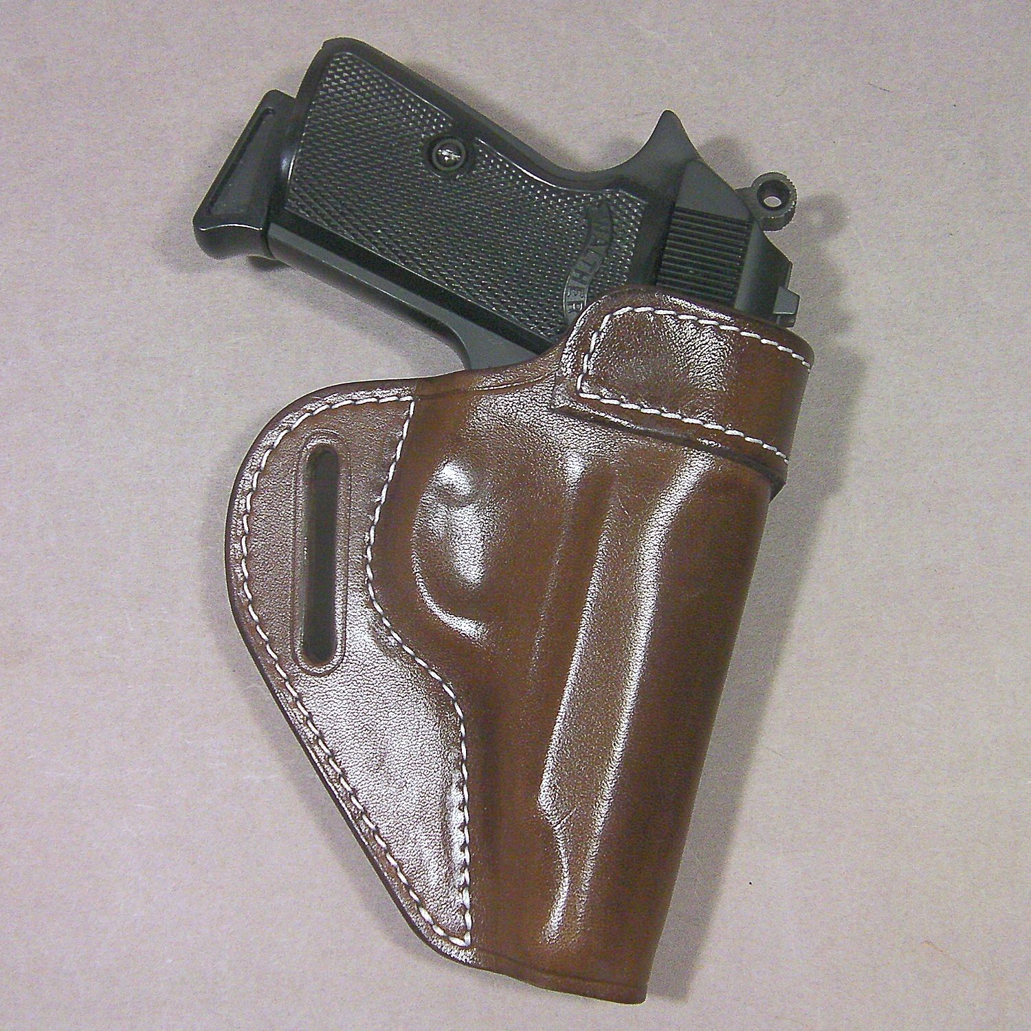 マルゼン　ワルサーppk/s シルバー　ホルスター、予備マガジン(ジャンク)付き マルゼン ワルサーppk/s シルバー ホルスター、予備マガジン