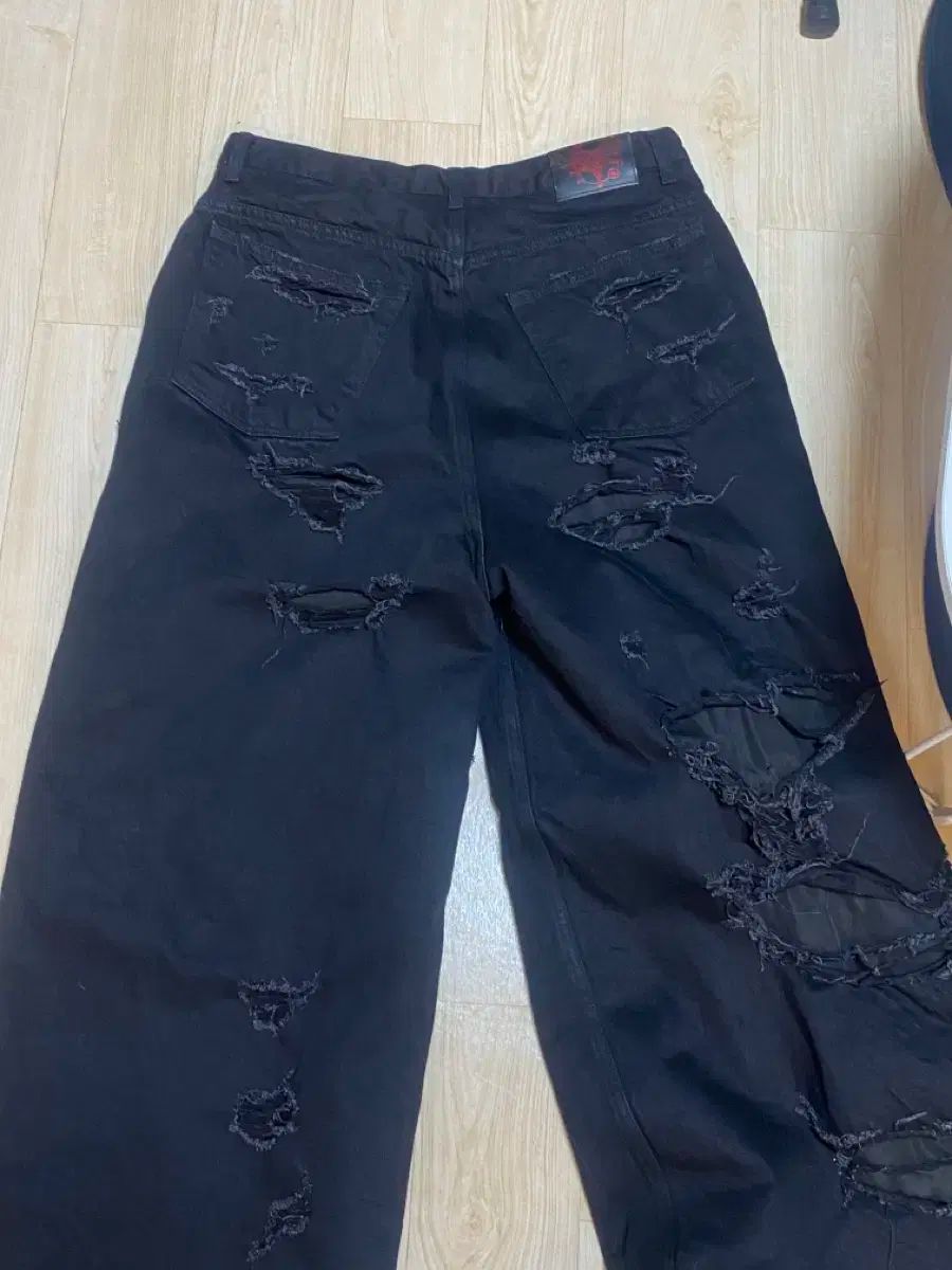 emostanceclub エモスタンスクラブデストロイ バギーパンツ emostanceclub エモスタンスクラブデストロイ バギーパンツ