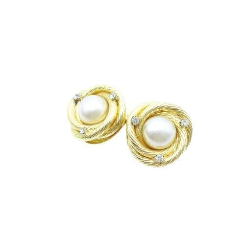 CHANEL パール イヤリング　新品 CHANEL フェイクパール イヤリング 28 2846 シャネル 大名 - メルカリ