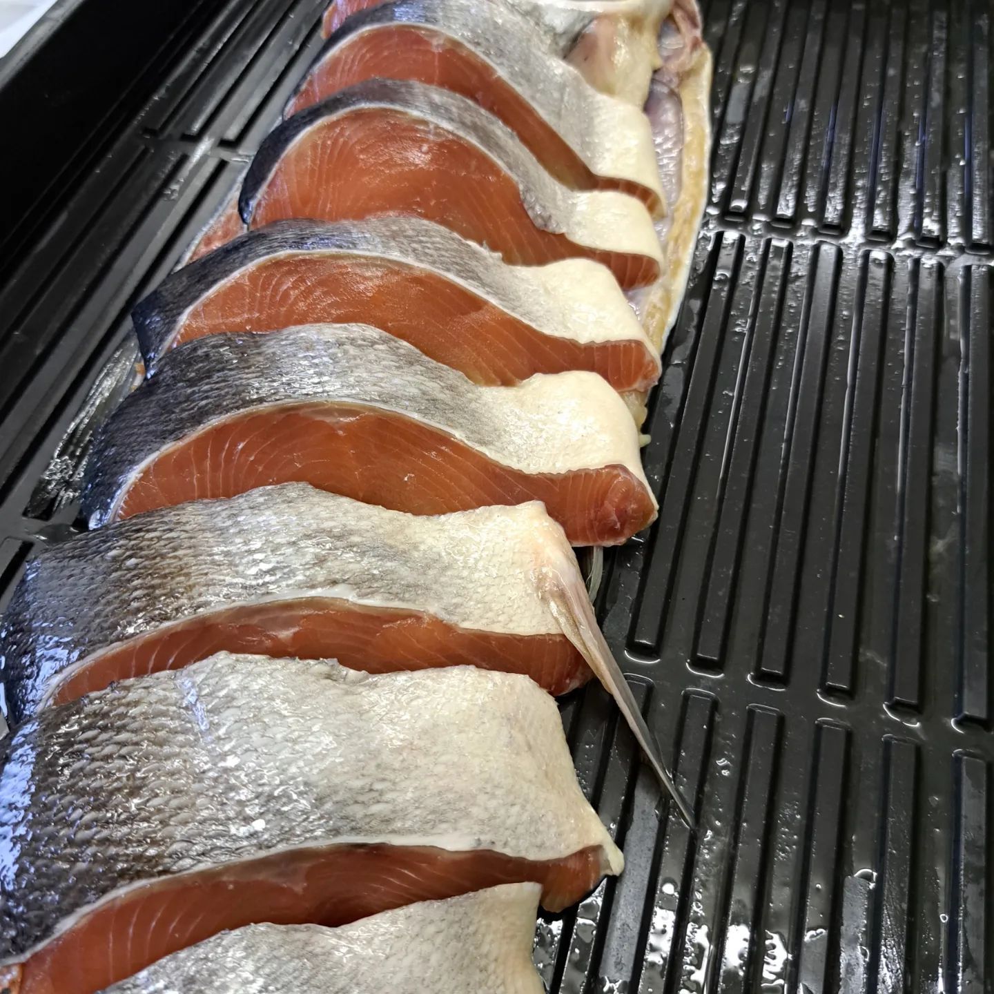 ちょっと 秋鮭切り身1.4kg 1枚70g前後×20枚入り 8980円