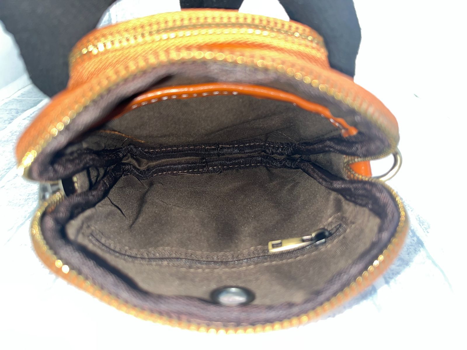 ショルダーポシェット Wファスナー型