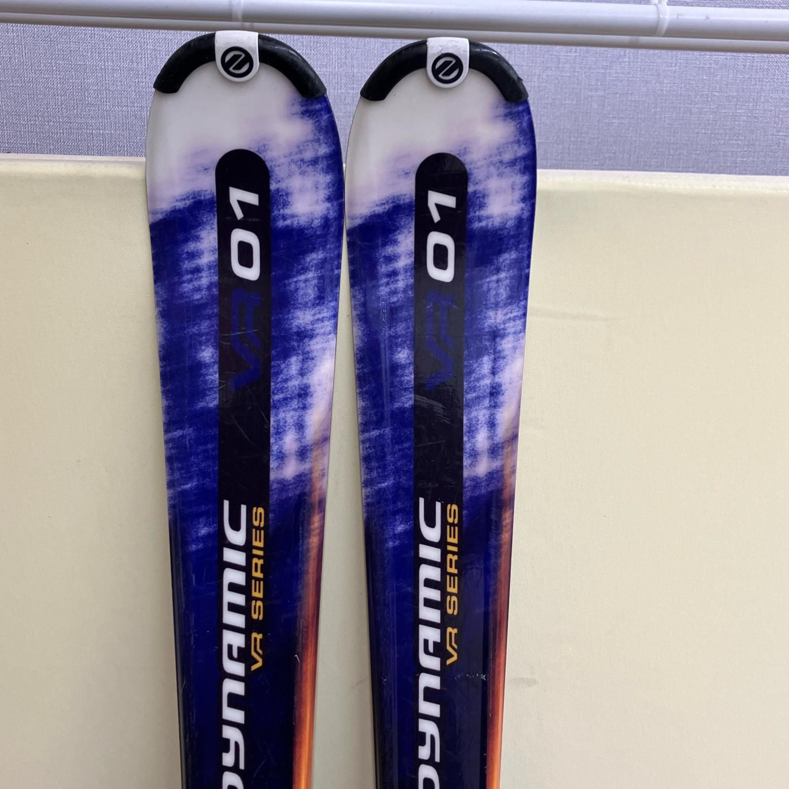 dynamic ネイビー×ホワイト