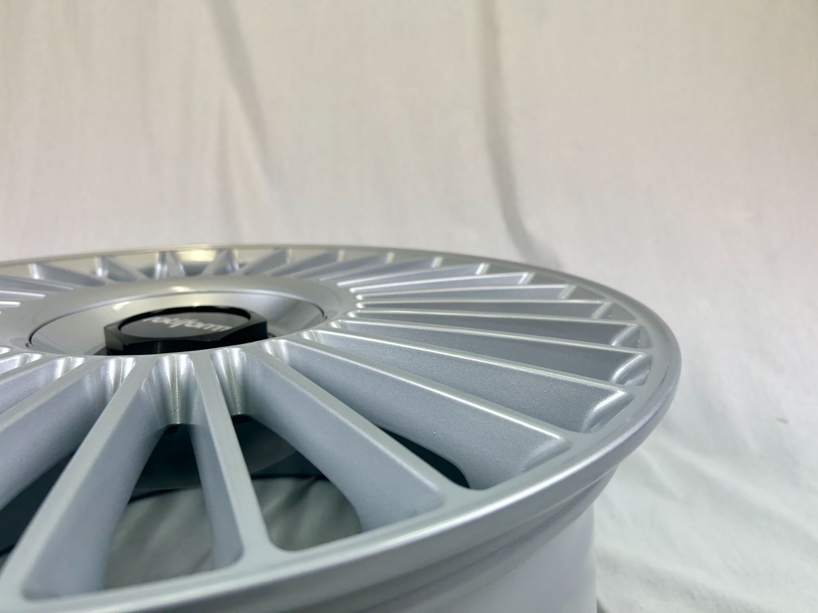 Rotiform ロティフォーム GRZ 4本セット 19インチ 8.5J インセット 45 5Hマルチ PCD112 120 ハブ72.6 USTAUSTRALIA_COM_AU