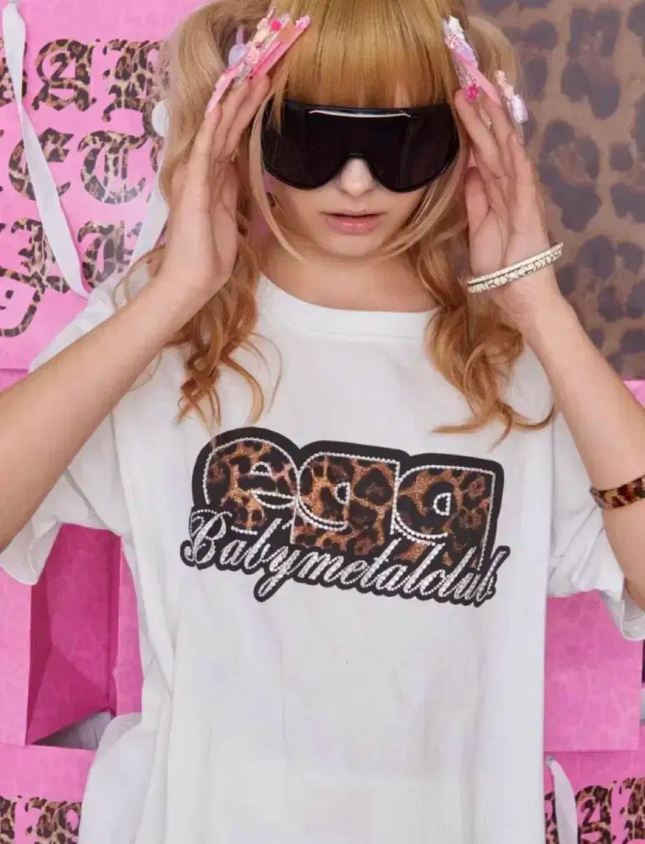 ベイビーメタルクラブ ラインストーン Tシャツ ベイビーメタルクラブ egg コラボ Tシャツ bmc