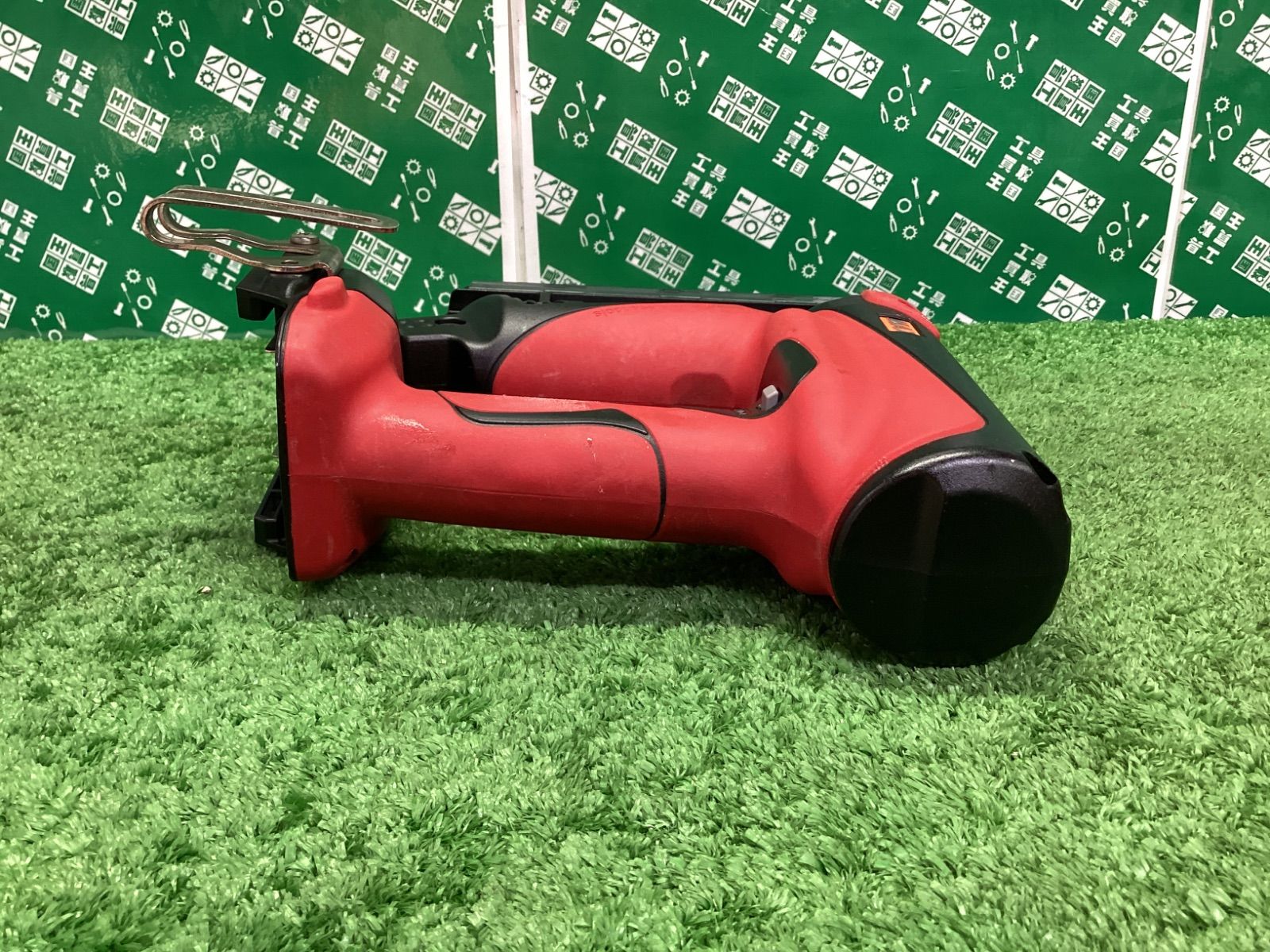 MAX(マックス) 35mm 14.4v 充電式ピンネイラ (本体のみ) TJ MAX(マックス) 35mm 14.4v 充電式ピンネイラ (本体のみ) TJ