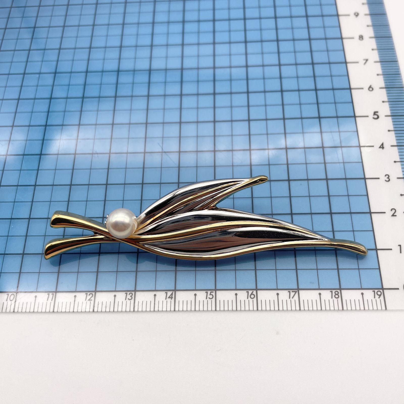 ミキモト 植田いつ子 コンビ ブローチ リーフ パール/25-1202M - メルカリ