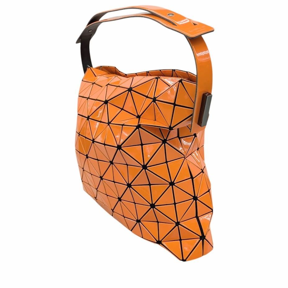BAO BAO イッセイミヤケ ショルダーバック オレンジ BAOBAO ISSEY MIYAKE バオバオ イッセイミヤケ ショルダーバッグ