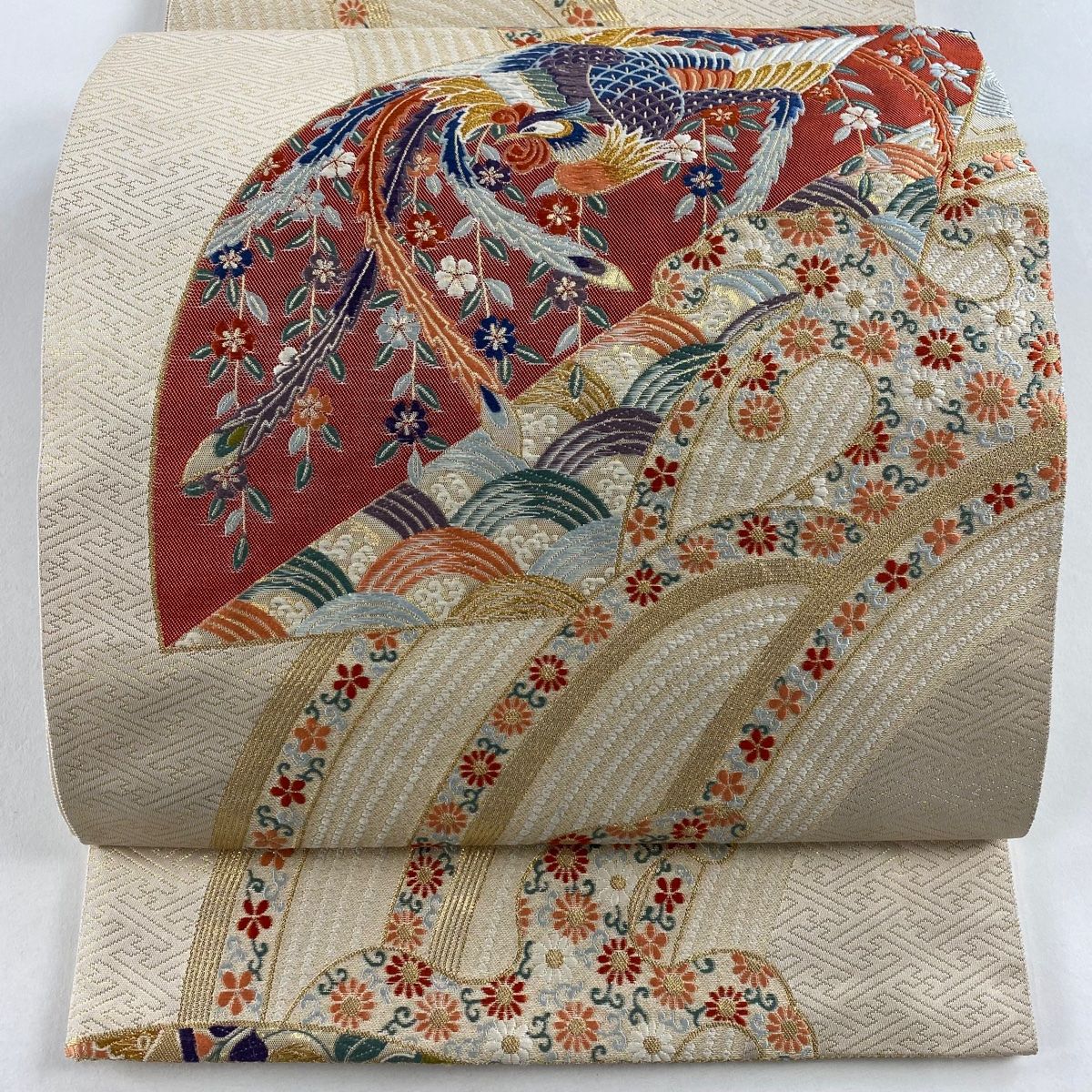 袋帯 美品 名品 華文 草花 螺鈿 金彩 薄茶色 お太鼓柄 正絹 【中古