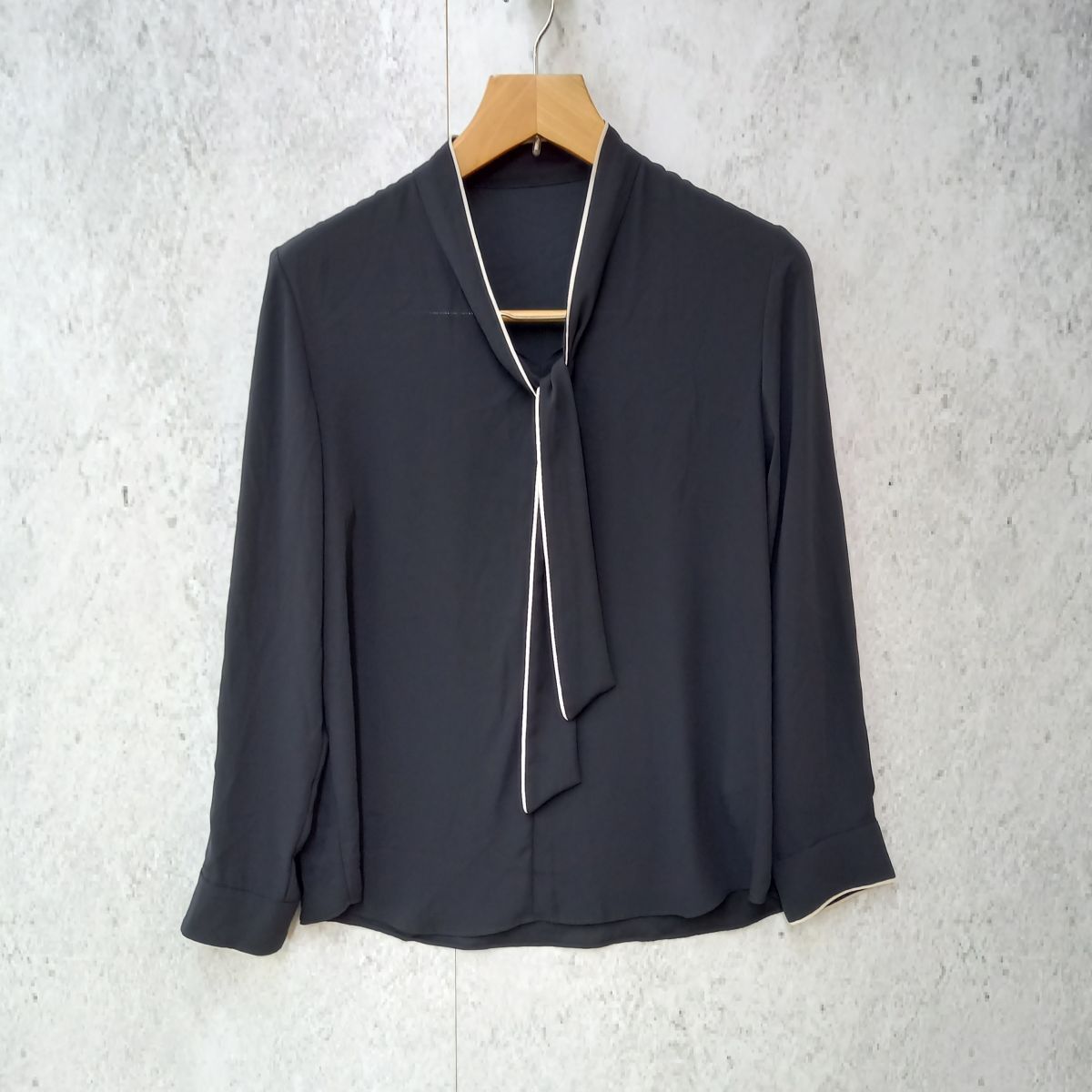 カーテン小窓のラウンドポーチS⭐︎いたずらBABYくまちゃん 小窓 カーテン