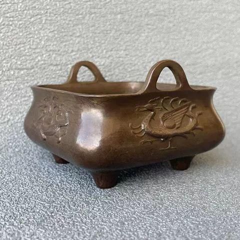 銅細工 四神獣の鼎 香炉 装飾品 工芸品 美術品 置物 神